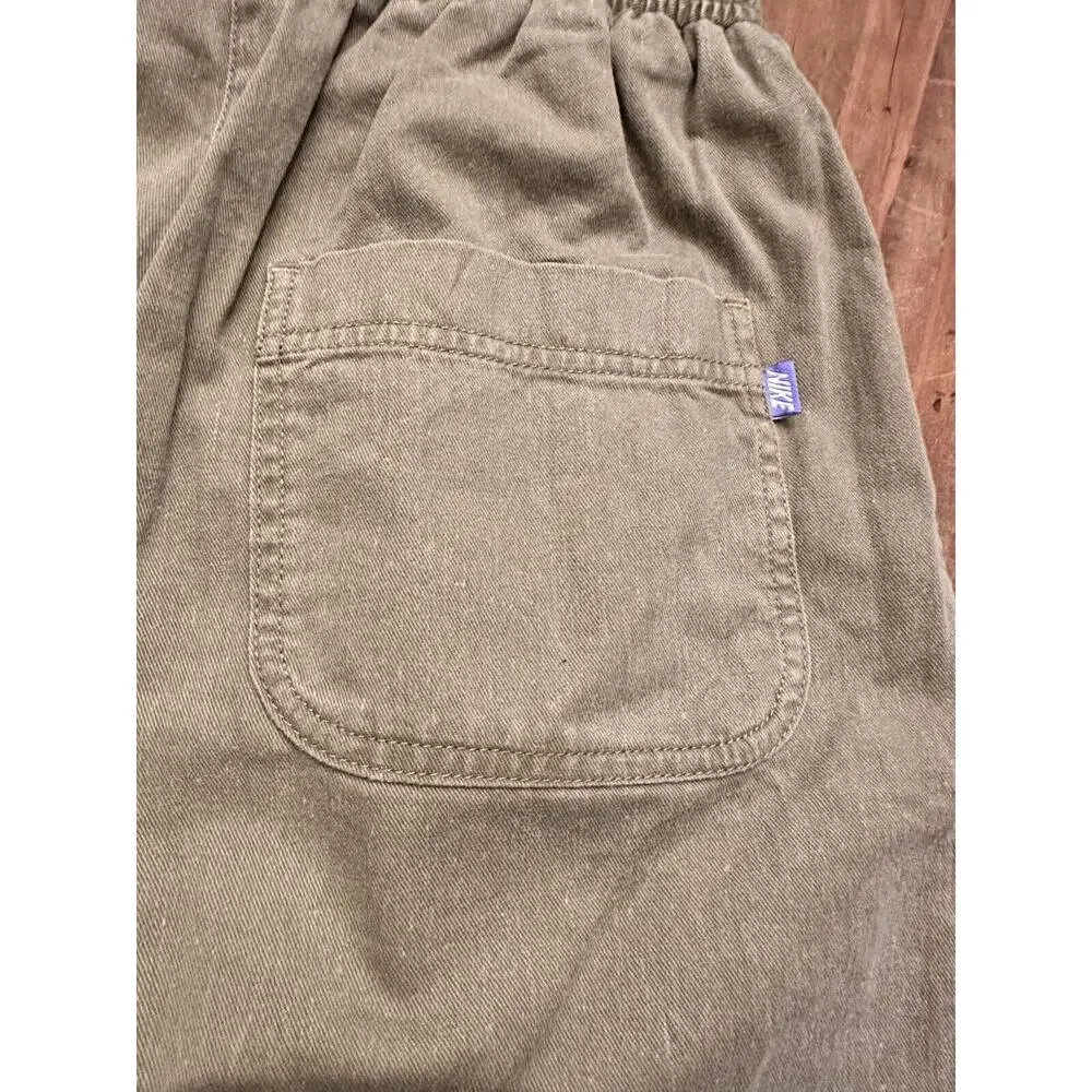 Vintage Nike Girls Size Medium Pull On Khaki Shorts Golf Walking Geometric Hem